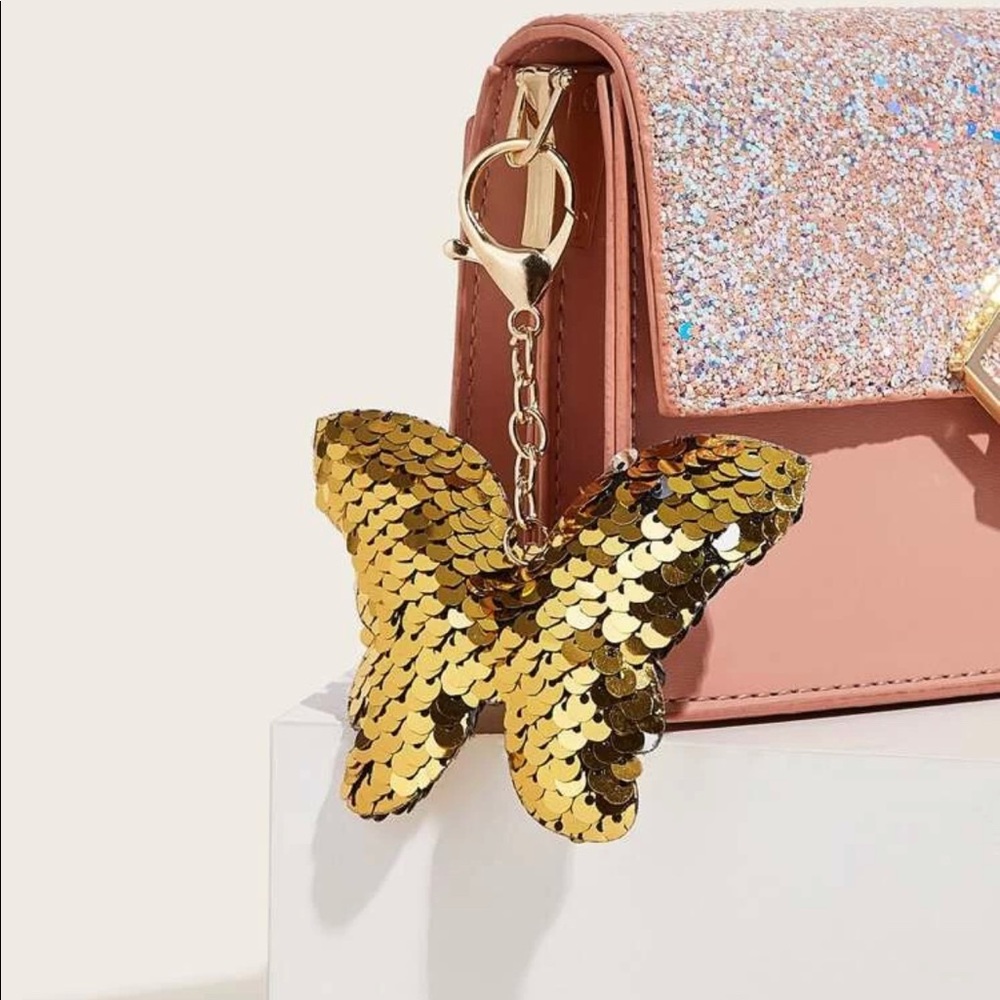 FREE WITH BAG -Golden Sequins Butterfly Charm - Picture 2 of 4